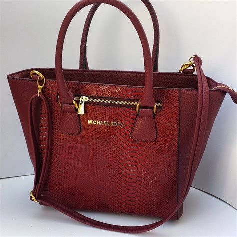 difference between michael kors and michael kors collection|michael kors bag latest design.